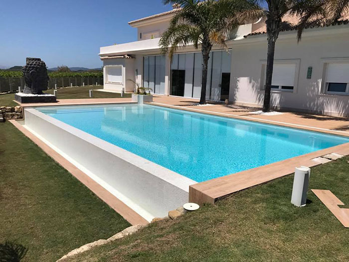 Piscina infynity