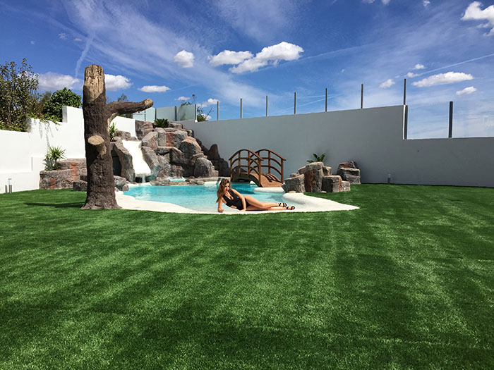Piscina-tematizada-con-spa